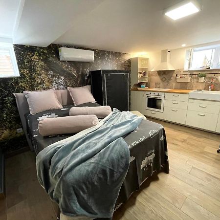 Studio Pod Room, Free Parking Zadar Luaran gambar